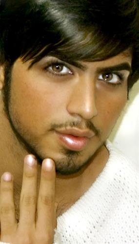 سالار&nbsp;قلبها