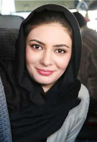 آنا روحانی نژاد