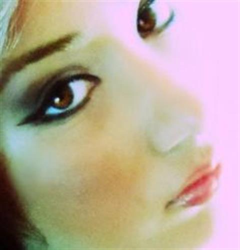 ava&nbsp;zarbakhsh